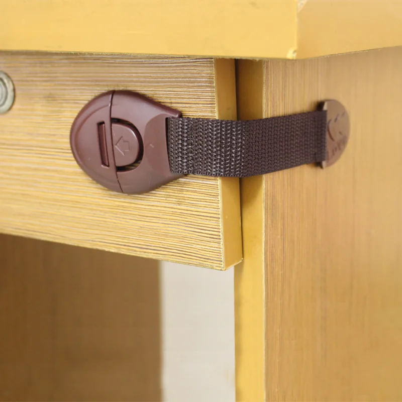 5pcs/lot Brown Cabinet Safety  - Furniture Hardware Manufacturer recension och pris