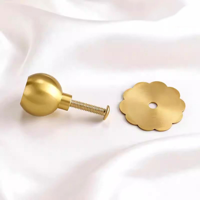 Brass Ball with Backplate Crea - Furniture Hardware With Backplate recension och pris