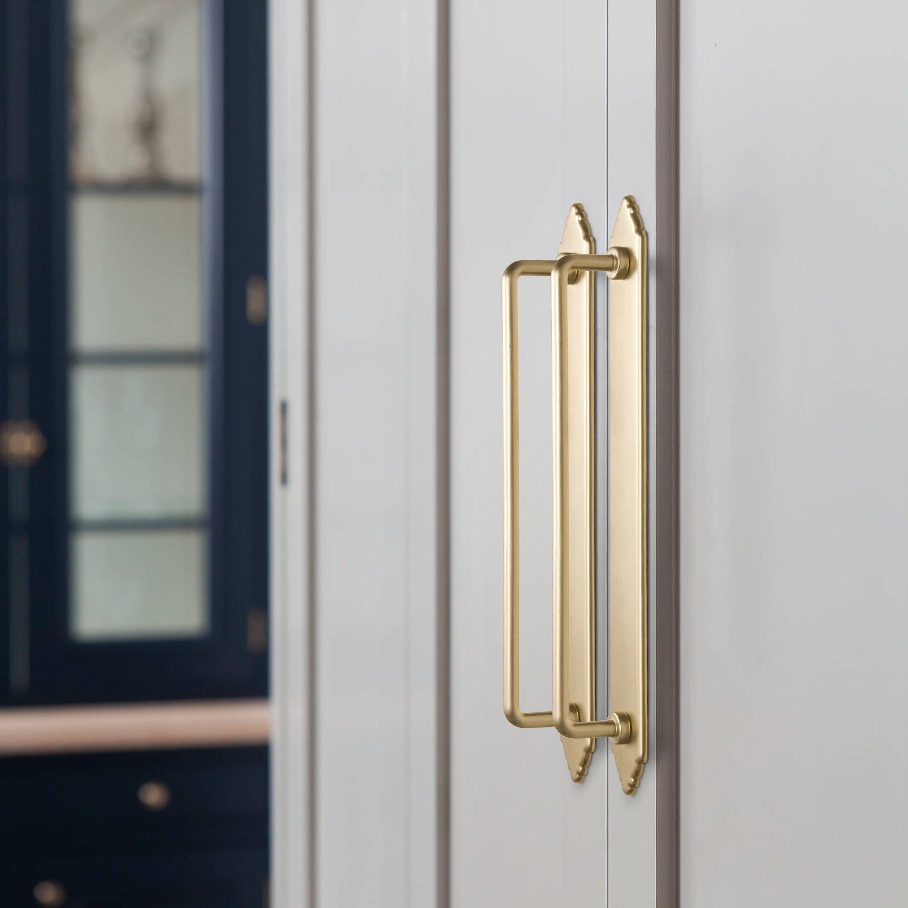 Goo-Ki Antique Brass Cabinet P - Furniture Hardware With Backplate recension och pris